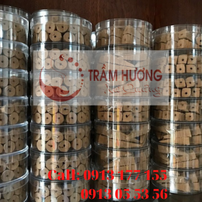 nụ trầm hương xứ quảng