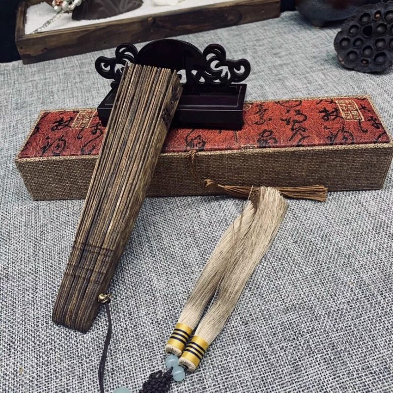 quạt trầm hương 18nan giá rẻ