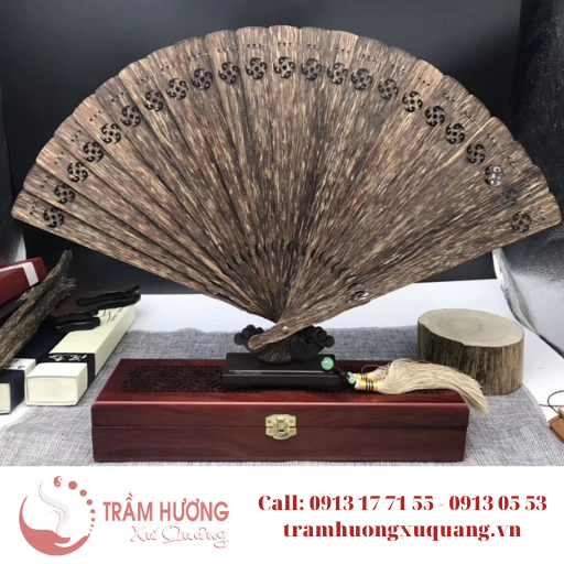 quạt trầm hương 23nan giá rẻ