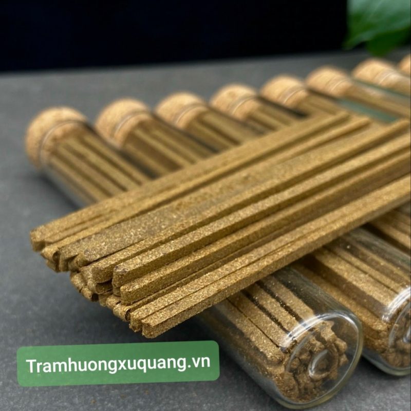 Nhang nén không keo - Ý nghĩa của tục dâng hương