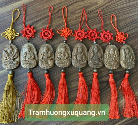 Trầm hương treo xe phong thuỷ hình Phật bình an