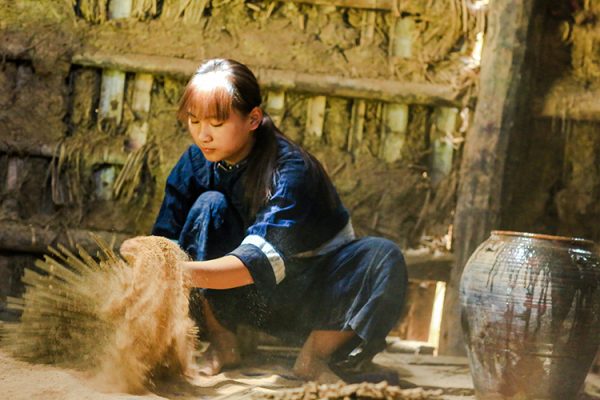 Làng Hương Phia Thắp huyện Quảng Yên-Cao Bằng