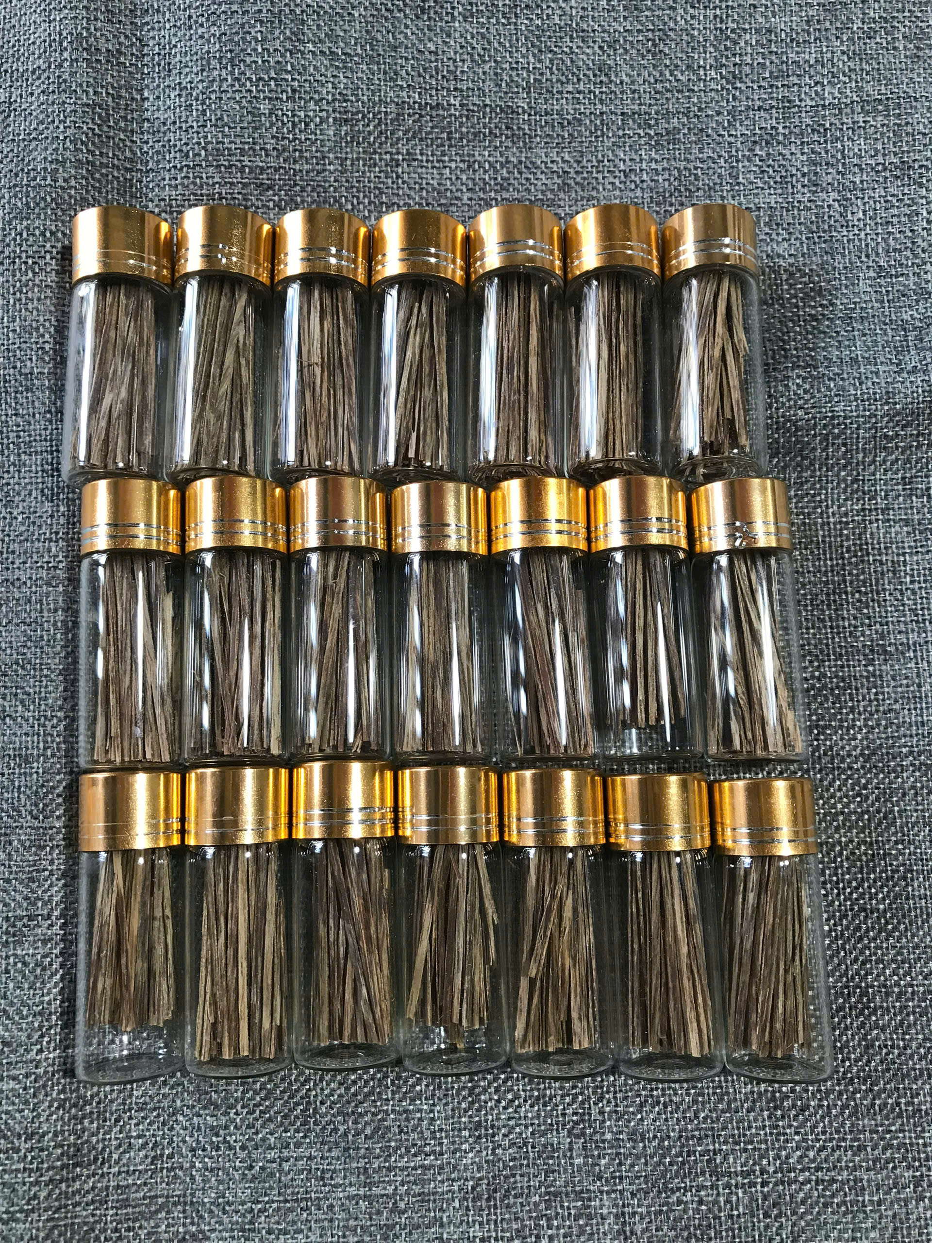 sánh trầm hút thuố́c giá rẻ